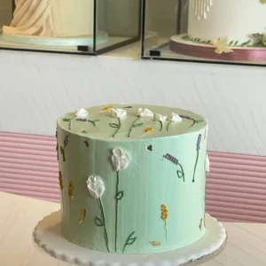 كيكة كريمة بالورد 005